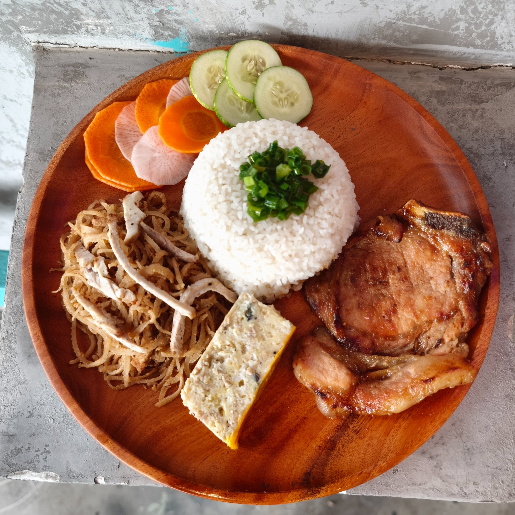 Sườn Bì Chả Cua